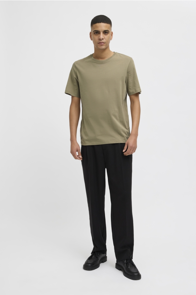 JJEORGANIC BASIC TEE SS O-NECK NOOS 12156101 CORIANDER
